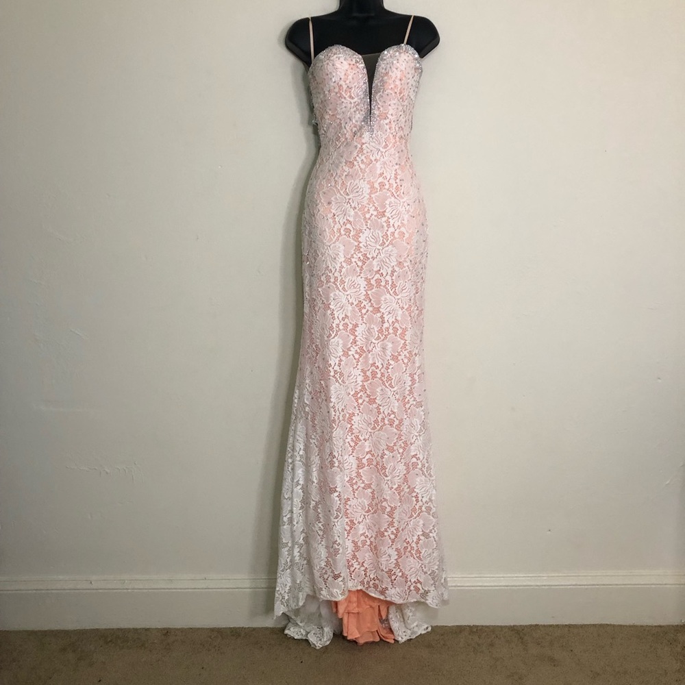 La Femme White/Apricot Lace Gown - Size 2 - NWT